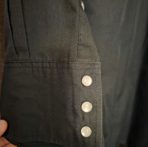 Men's Medium Black Western Shirt with Playing Card Design - Picture 4 of 5